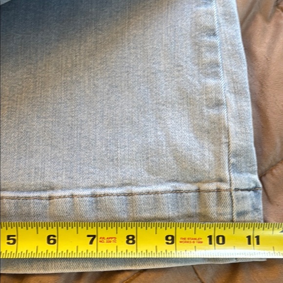 Judy Blue Faded Blue Wide Leg Jeans #589 - Picture 10 of 11